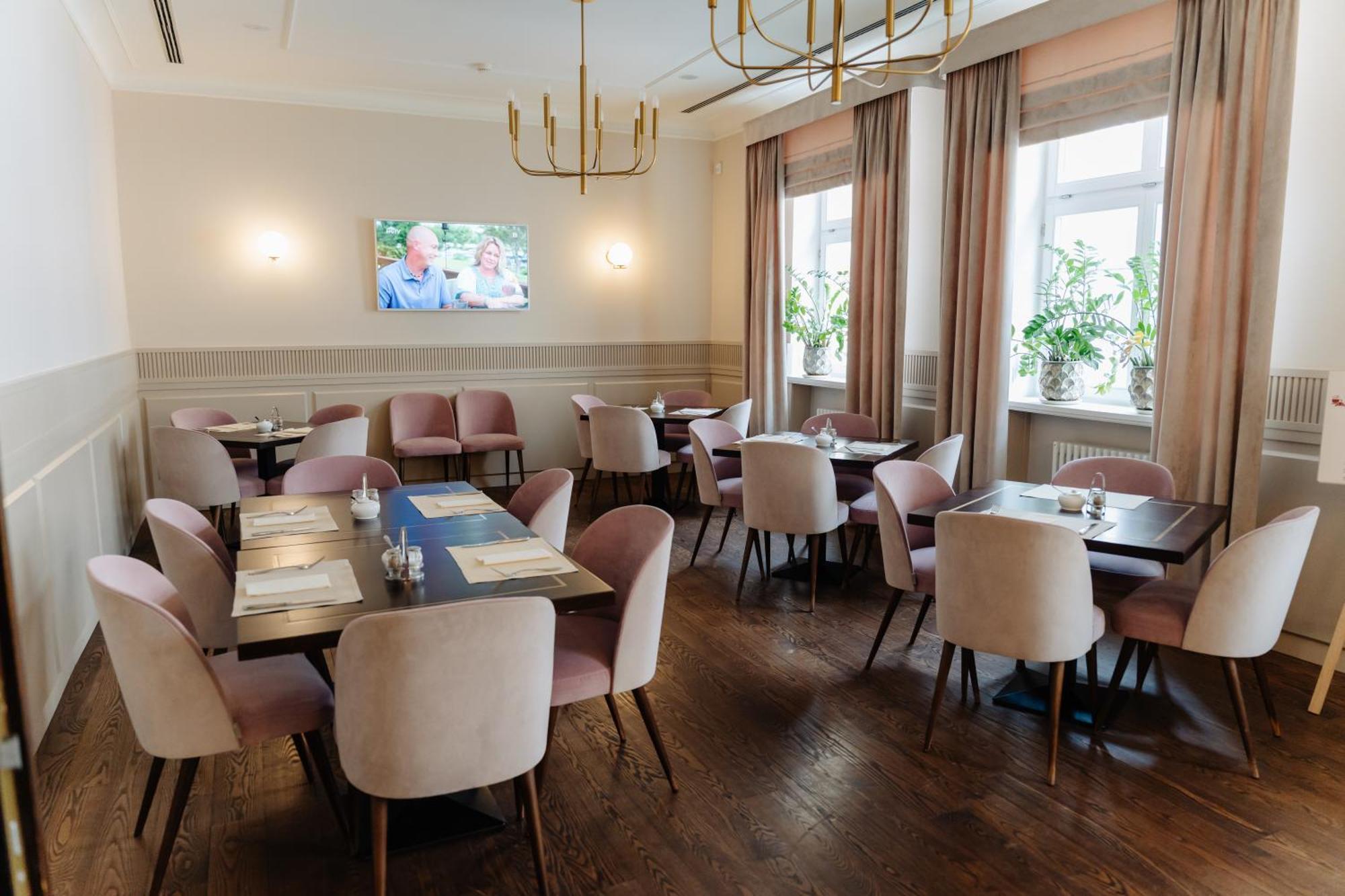 Hotel Wieniawa Leszno (Greater Poland)