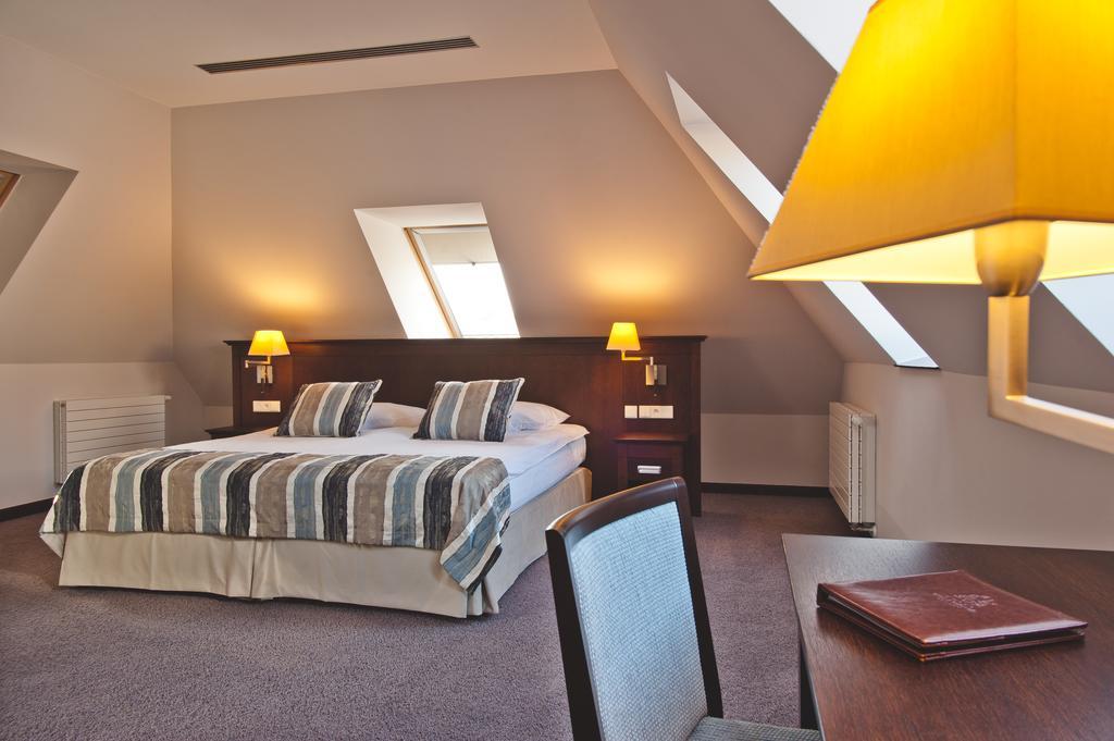 Hotel Wieniawa Leszno (Greater Poland)